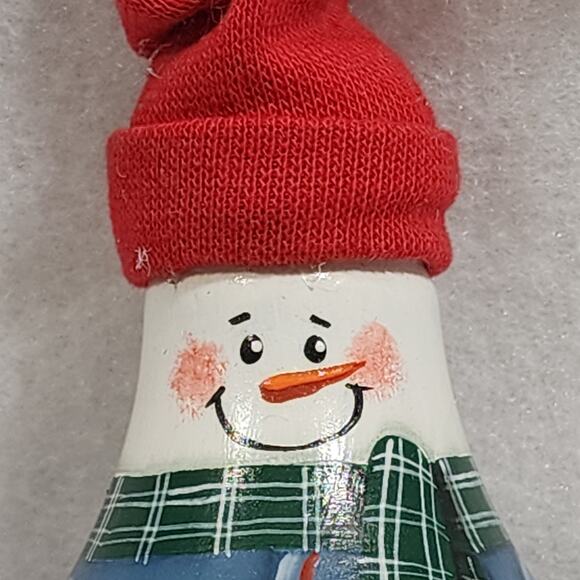 Cute Handpainted SNOWMAN Stocking Cap Light Bulb Christmas Ornament Signed Pasla - Picture 2 of 5